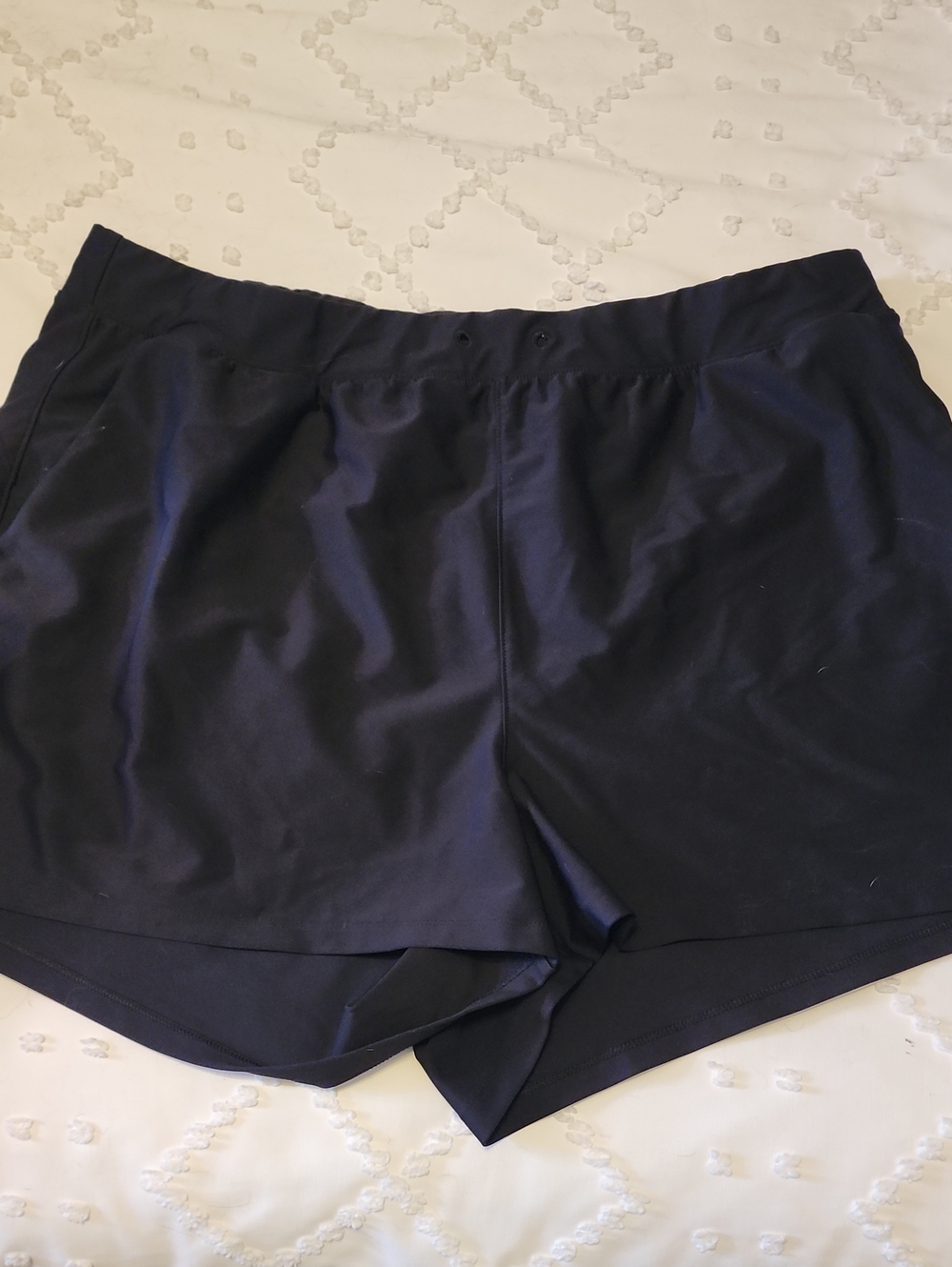 Old Navy Black Athletic Shorts with Pockets